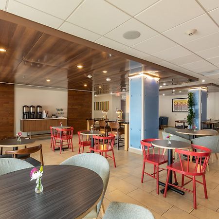Holiday Inn Express New Orleans Downtown By Ihg Екстериор снимка