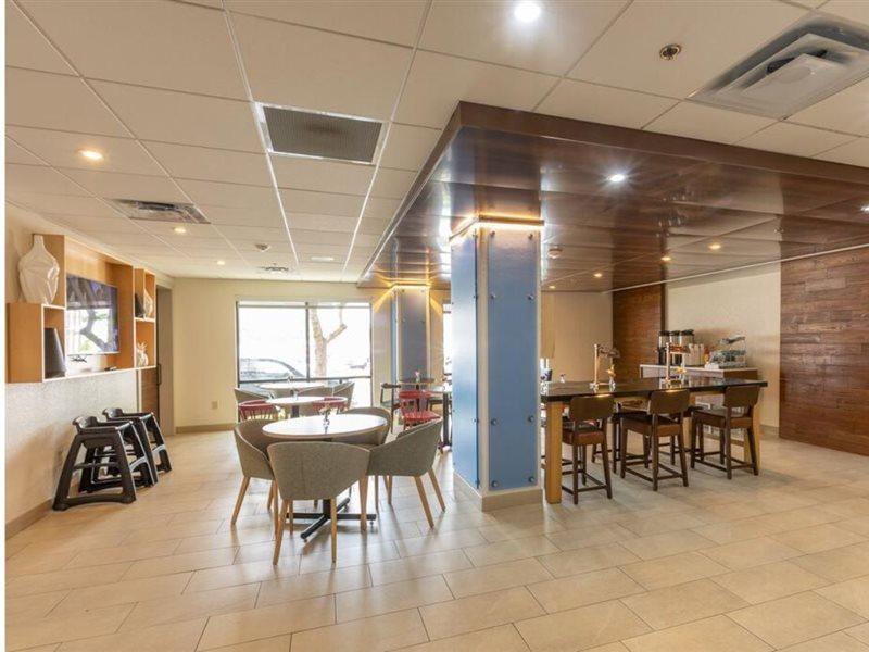 Holiday Inn Express New Orleans Downtown By Ihg Екстериор снимка